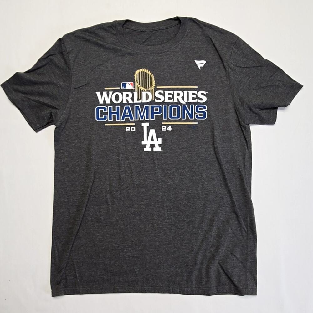 World Series Champions Shirt LA Dodgers Graphic Gray Short Sleeve L Tee 2024